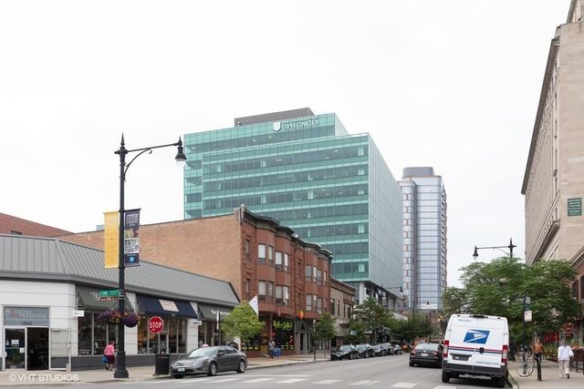 1443 E 53rd Street 3R, Chicago, IL 60615