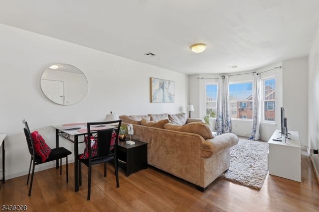 606 S 19Th St, Newark City, NJ 07103