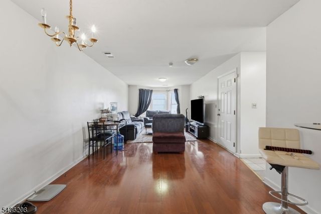 606 S 19Th St, Newark City, NJ 07103