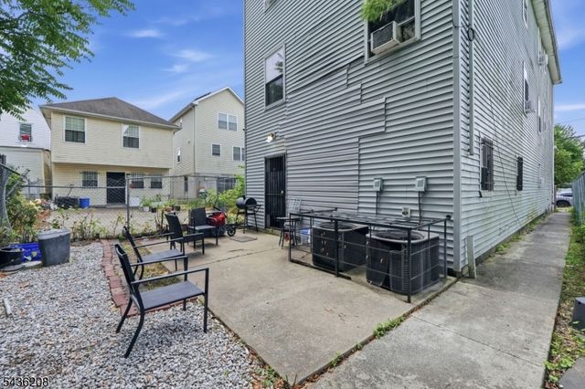 606 S 19Th St, Newark City, NJ 07103