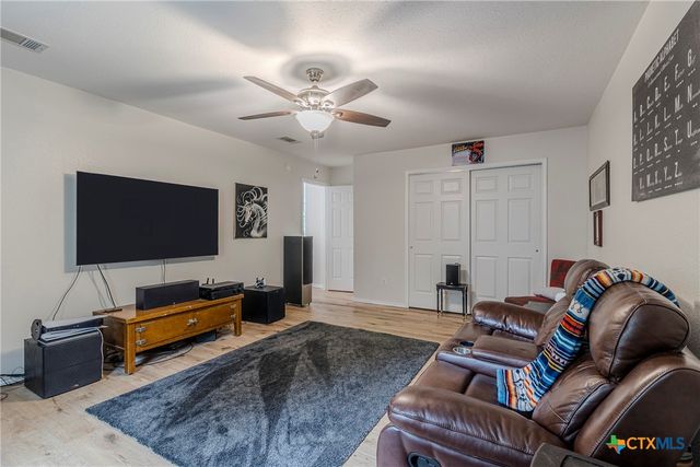 2107 Wickiup Trail, Harker Heights, TX 76548