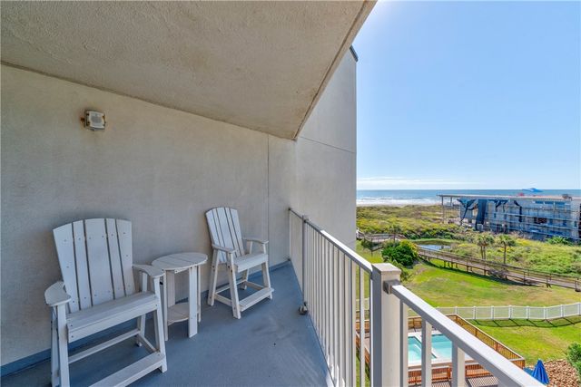 800 Sandcastle Dr 415, Port Aransas, TX 78373