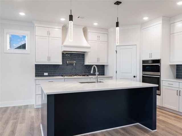 4055 Hosch Retreat Drive, Buford, GA 30519