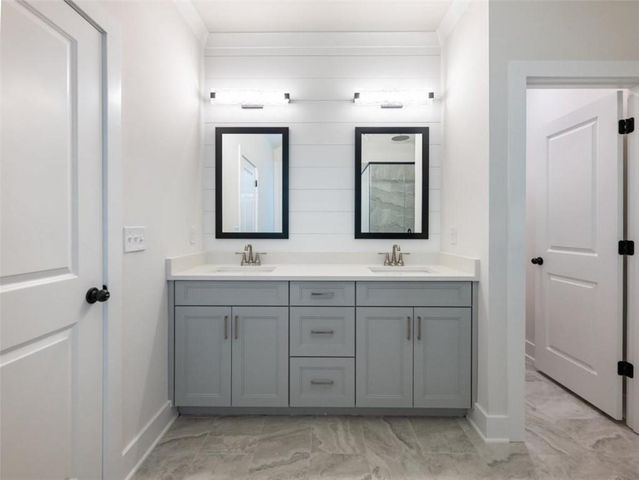 4055 Hosch Retreat Drive, Buford, GA 30519