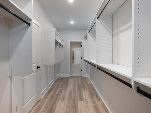 4055 Hosch Retreat Drive, Buford, GA 30519