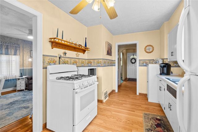 556 Tannehill, Canonsburg, PA 15317