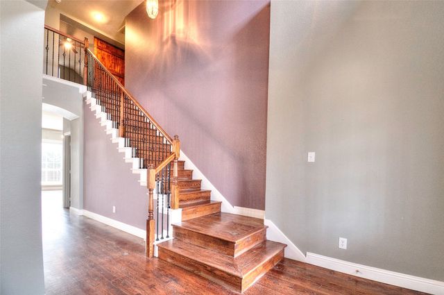 6212 Meadowcrest Lane, Sachse, TX 75048