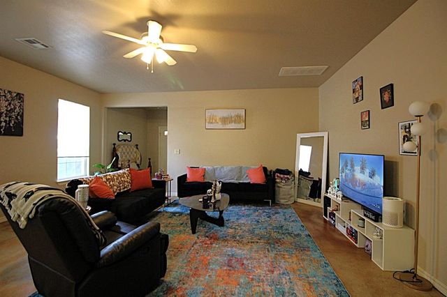 1615 NW 16th Street, Oklahoma City, OK 73106