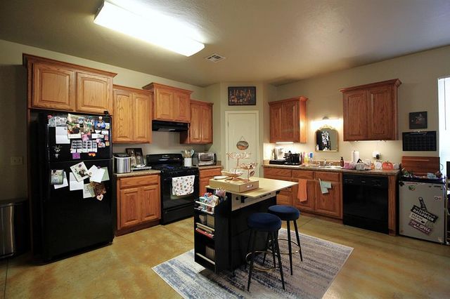 1615 NW 16th Street, Oklahoma City, OK 73106