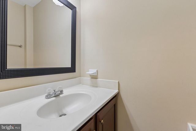 12789 CARA DR, Woodbridge, VA 22192
