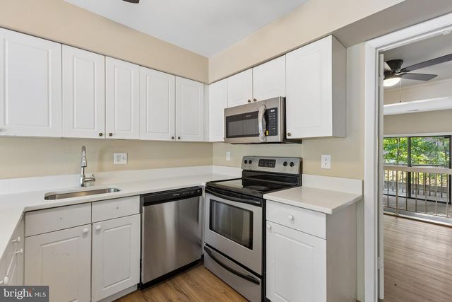 12789 CARA DR, Woodbridge, VA 22192