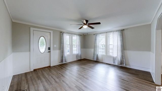 701 Sycamore, Murray, KY 42071