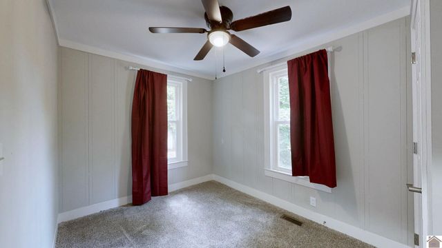 701 Sycamore, Murray, KY 42071