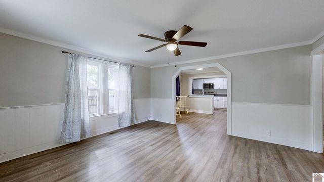 701 Sycamore, Murray, KY 42071