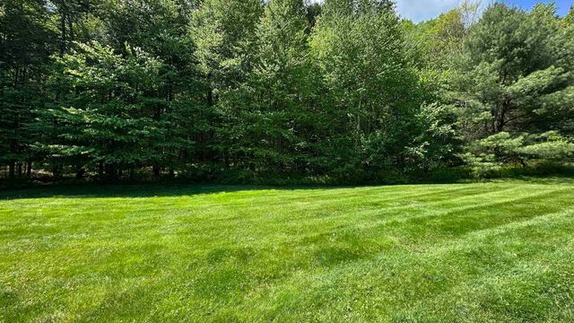 94 Brets Road, Brattleboro, VT 05301