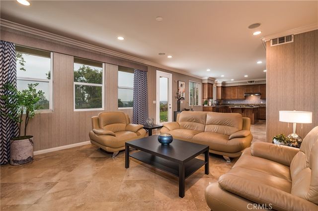 1688 Crest View, Pomona, CA 91768