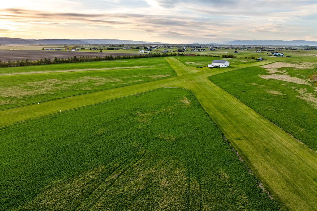 465 Farm Road, Kalispell, MT 59901 photo 41