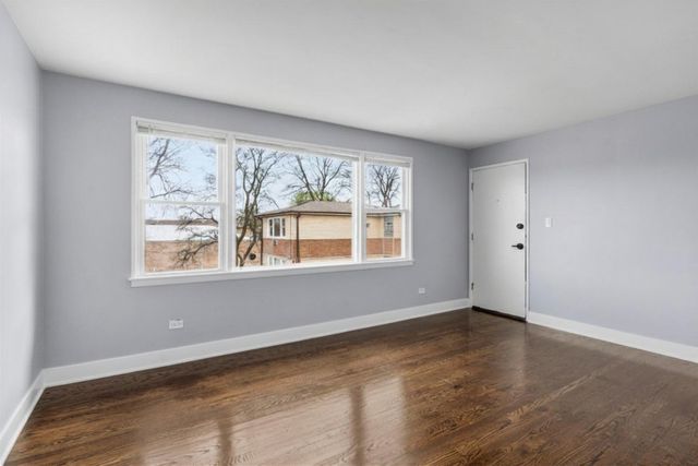 7900 S Merrill Avenue 3C, Chicago, IL 60649