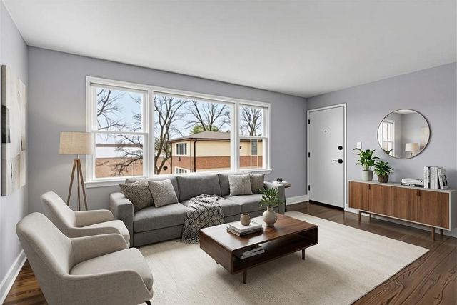 7900 S Merrill Avenue 3C, Chicago, IL 60649