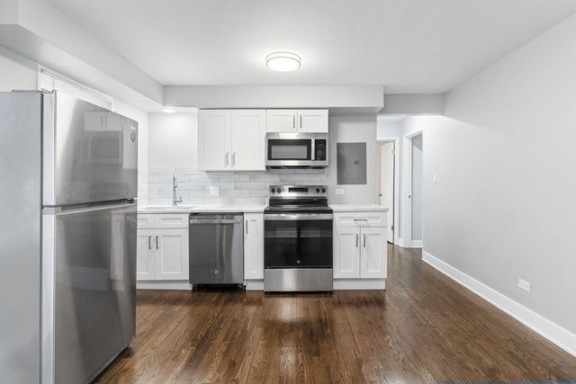7900 S Merrill Avenue 3C, Chicago, IL 60649