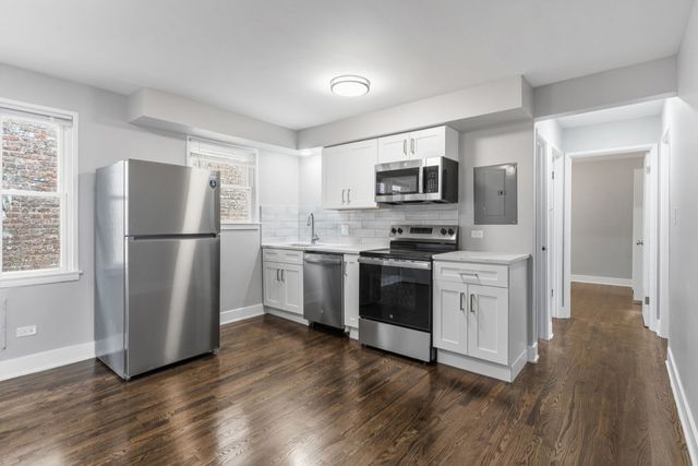 7900 S Merrill Avenue 3C, Chicago, IL 60649