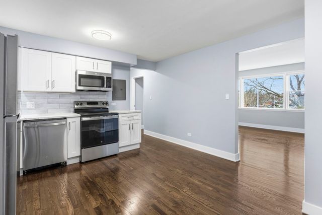 7900 S Merrill Avenue 3C, Chicago, IL 60649