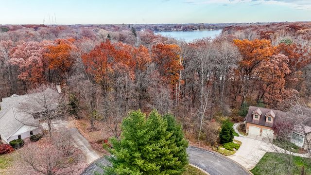 5101 Garden Gateway Road, Valparaiso, IN 46383