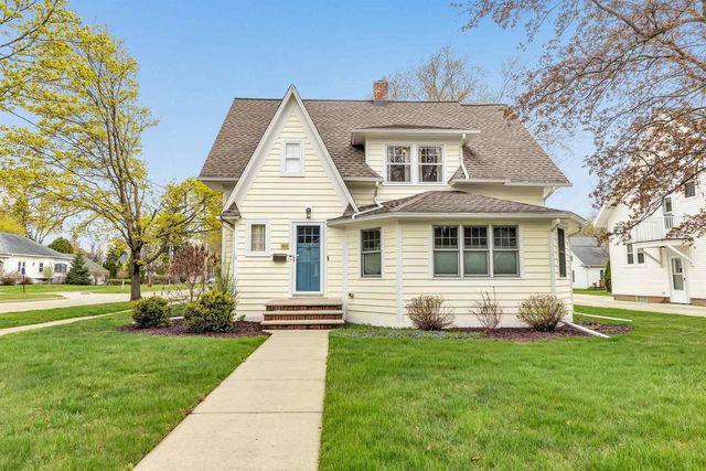801 LAWTON PLACE, De Pere, WI 54115