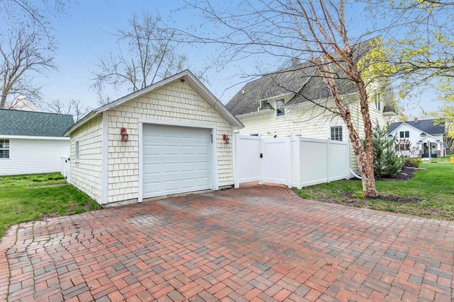 801 LAWTON PLACE, De Pere, WI 54115