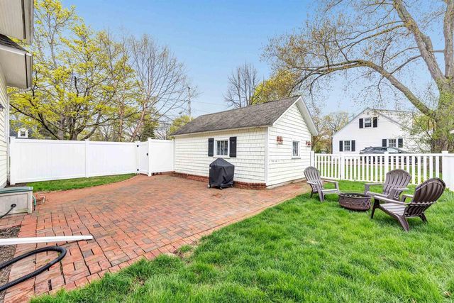801 LAWTON PLACE, De Pere, WI 54115