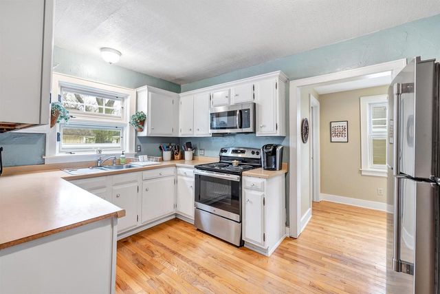 801 LAWTON PLACE, De Pere, WI 54115