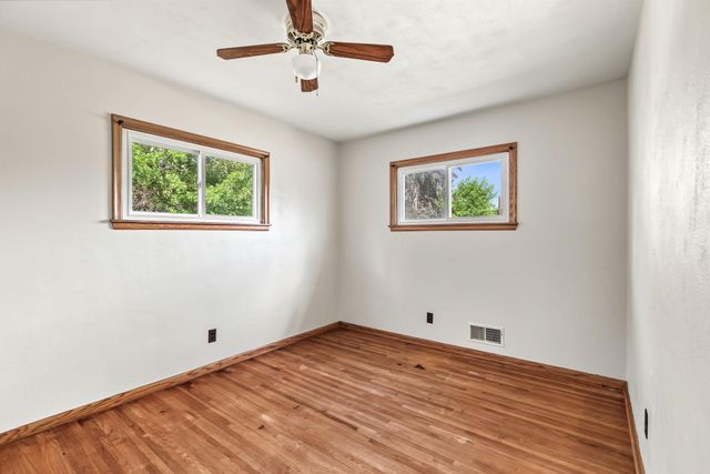 3004 Bellaire Avenue, Maplewood, MN 55109