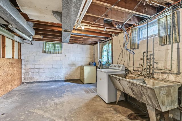 3004 Bellaire Avenue, Maplewood, MN 55109