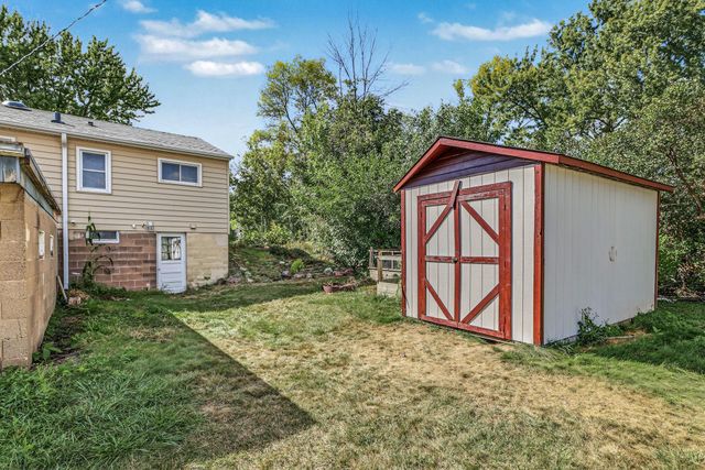 3004 Bellaire Avenue, Maplewood, MN 55109