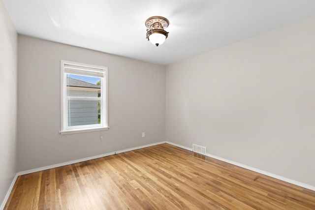 1743 N Altamont St, Spokane, WA 99207