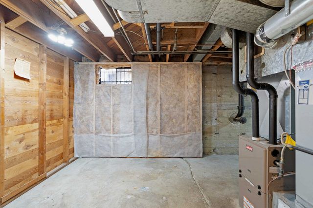 1743 N Altamont St, Spokane, WA 99207