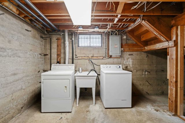 1743 N Altamont St, Spokane, WA 99207