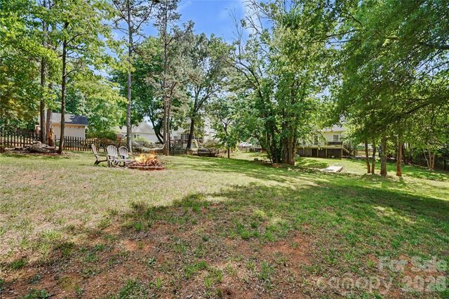 9209 Morgan Glenn Drive, Mint Hill, NC 28227