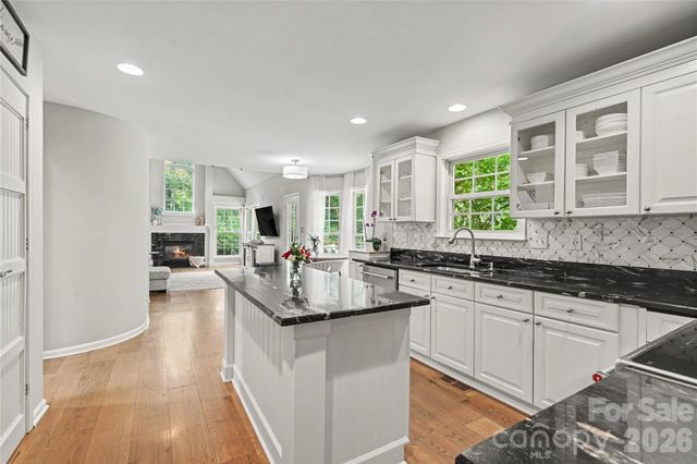 9209 Morgan Glenn Drive, Mint Hill, NC 28227
