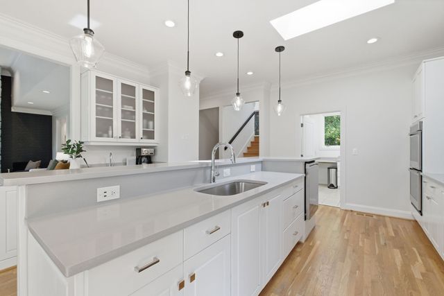 108 High Estes, Nashville, TN 37215