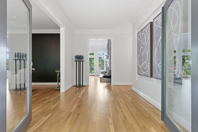 108 High Estes, Nashville, TN 37215