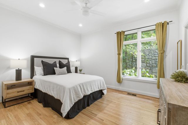 108 High Estes, Nashville, TN 37215