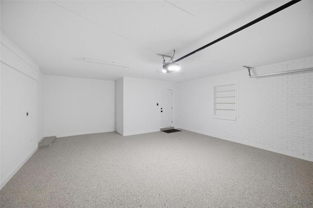 5207 W CLEVELAND STREET, Tampa, FL 33609