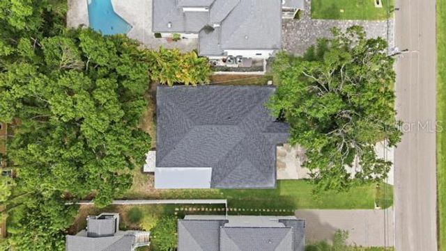 5207 W CLEVELAND STREET, Tampa, FL 33609