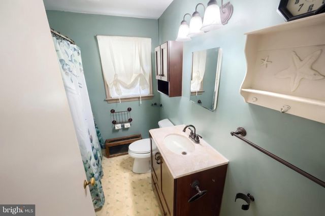 1312 BONNEVIEW RD, York, PA 17406