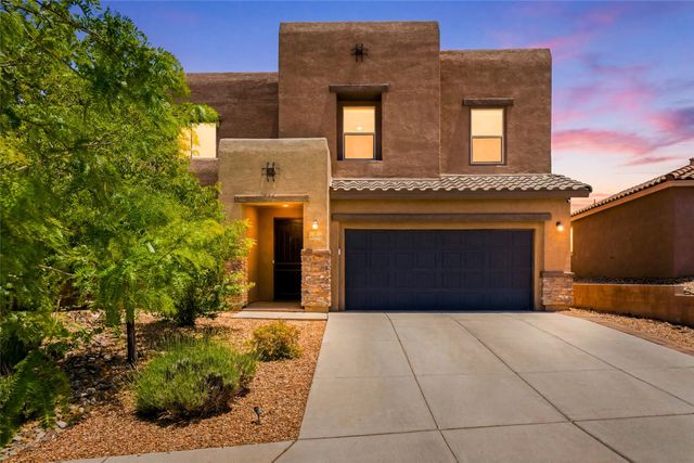 4703 Hojas Verdes, Santa Fe, NM 87507