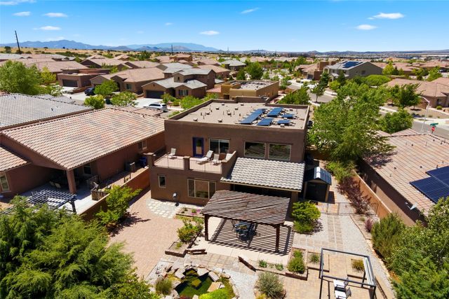 4703 Hojas Verdes, Santa Fe, NM 87507