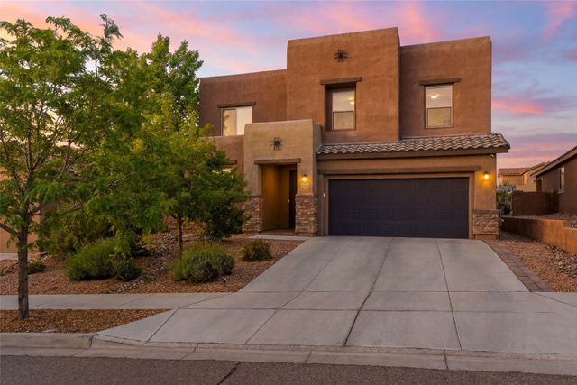 4703 Hojas Verdes, Santa Fe, NM 87507