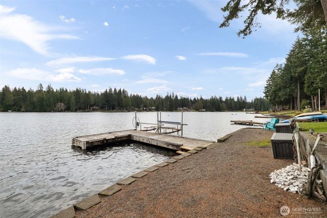 2241 E Timberlake Drive W, Shelton, WA 98584