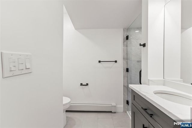 633 Lafayette Avenue, Hawthorne, NJ 07506